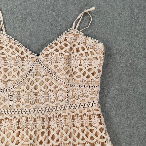 Lulus Lace Overlay Mini Dress Women's Medium Beige Tiered Ruffle Sleeveless - Picture 2 of 10